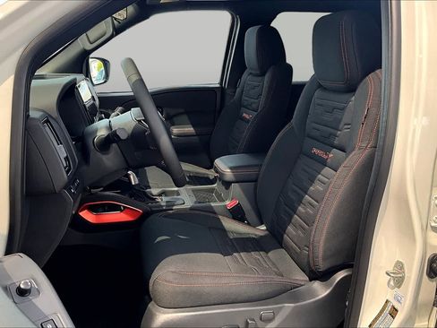New 2026 Nissan Frontier Pro-X w/ Pro-X Convenience Package RWD image 15