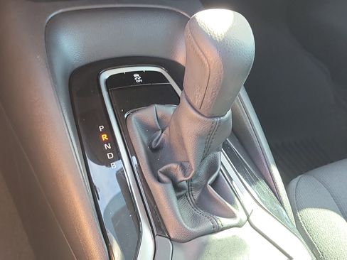 Certified 2025 Toyota Corolla LE image 24