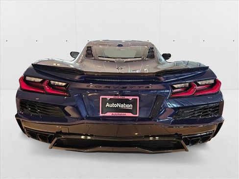 New 2025 Chevrolet Corvette E-Ray image 18