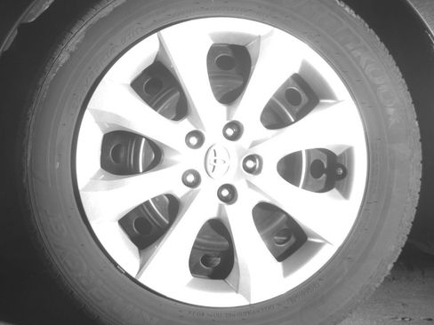 Used 2025 Toyota Corolla LE FWD image 12