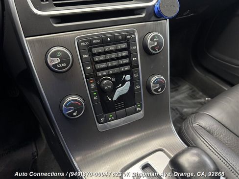 Used 2011 Volvo S60 T6 image 15