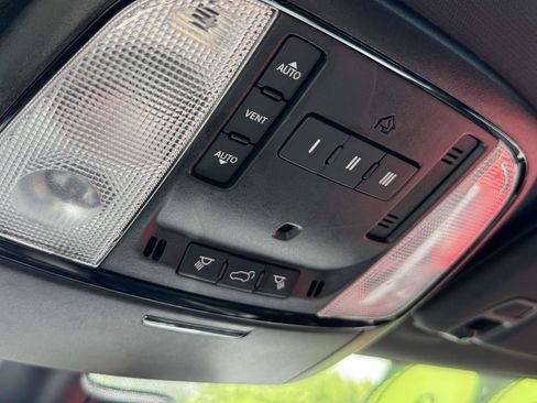 Used 2022 Dodge Durango GT AWD/4WD image 11