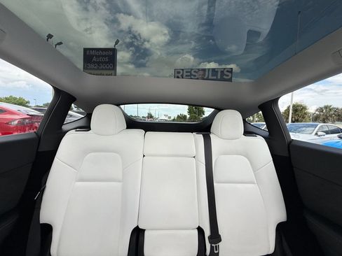 Used 2023 Tesla Model Y Performance AWD/4WD image 18