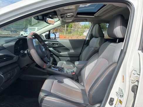 Used 2024 Subaru Crosstrek 2.5i Limited w/ Popular Package #3A AWD/4WD image 9