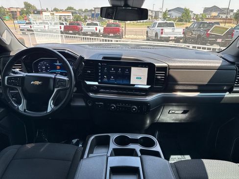 Used 2023 Chevrolet Silverado 1500 LT w/ Protection Package AWD/4WD image 12