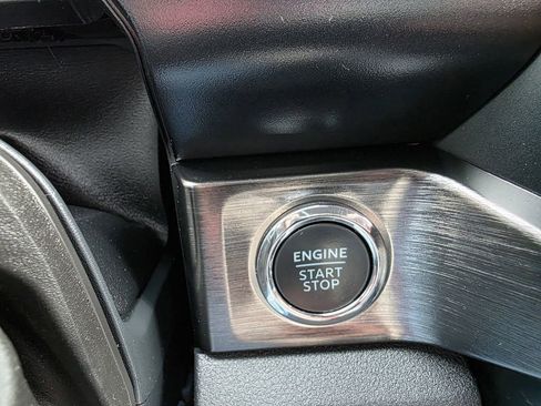 Used 2024 Ford F350 Lariat image 46