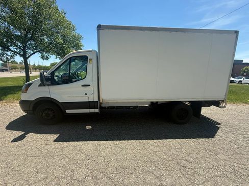 Used 2019 Ford Transit 350 156 DRW RWD image 1