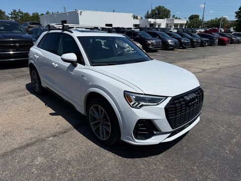 Used 2024 Audi Q3 2.0T Premium Plus w/ Premium Plus Package AWD/4WD image 4