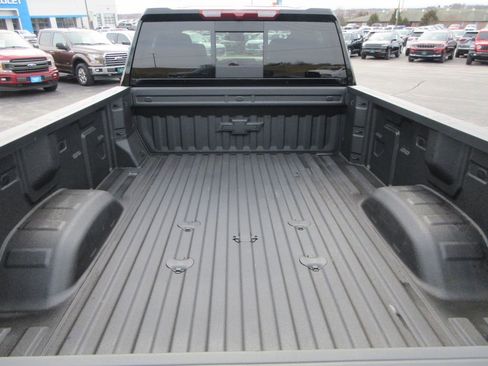 New 2026 Chevrolet Silverado 3500 LT w/ All Star Edition AWD/4WD image 14