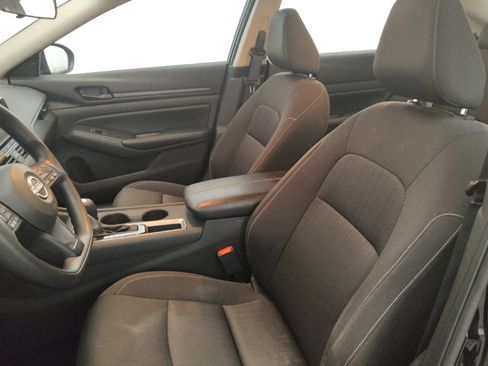 Used 2023 Nissan Altima 2.5 S FWD image 17