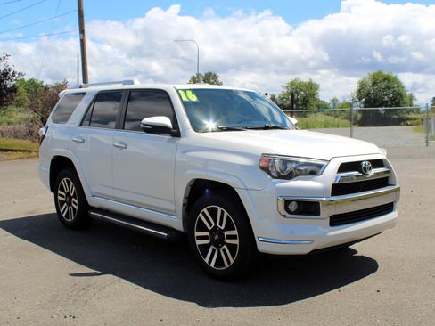 Used 2016 Toyota 4Runner Limited AWD/4WD image 1