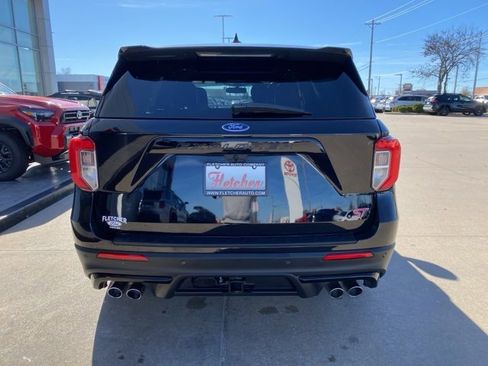 Used 2021 Ford Explorer ST w/ Equipment Group 401A image 3