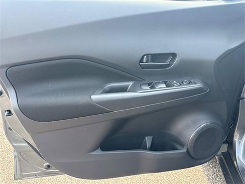 New 2025 Nissan Kicks Play S image 16