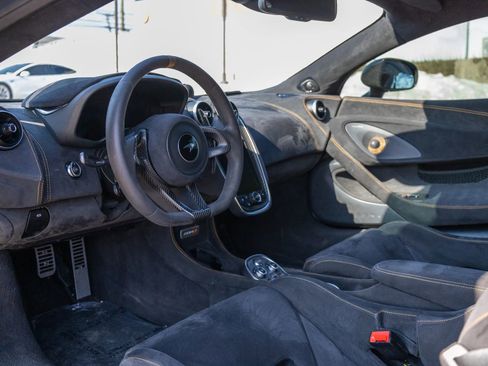 Used 2019 McLaren 600LT image 46