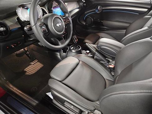 Used 2024 MINI Cooper S image 9