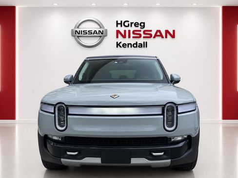 Used 2024 Rivian R1S Adventure AWD/4WD image 5