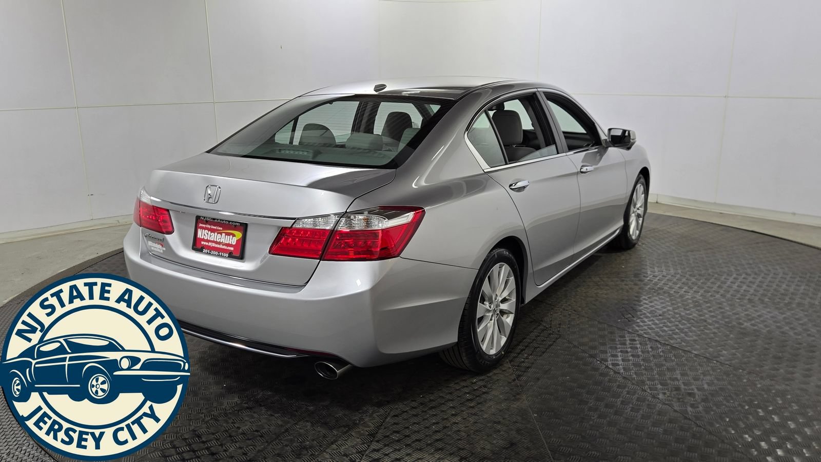 Used 2015 Honda Accord EX-L image 7