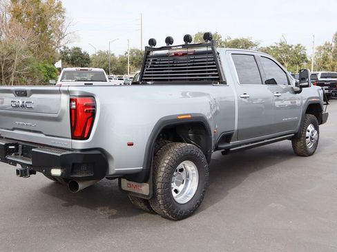 Used 2025 GMC Sierra 3500 Denali Ultimate image 8