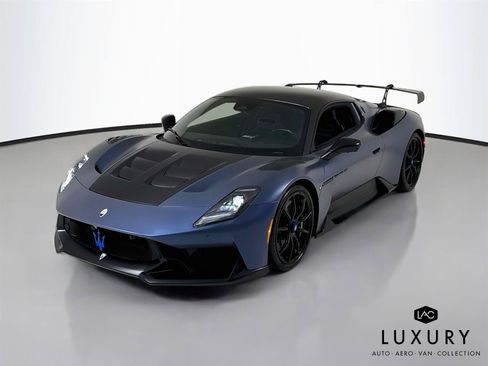 Used 2025 Maserati MC20 GT2 Stradale RWD image 4