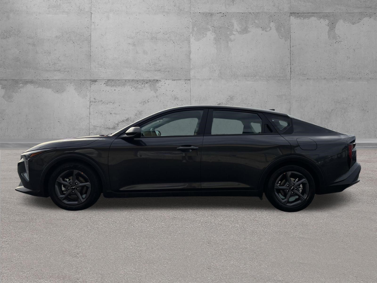 Used 2026 Kia K4 FWD image 4
