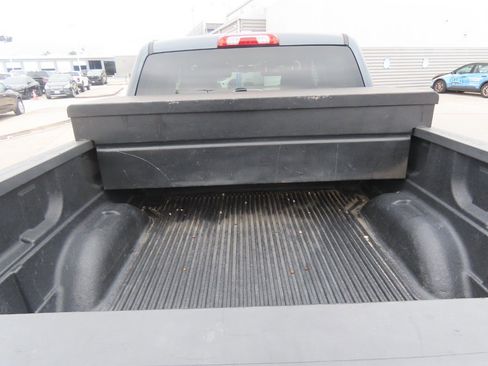 Used 2017 Chevrolet Silverado 1500 LT w/ All Star Edition AWD/4WD image 14