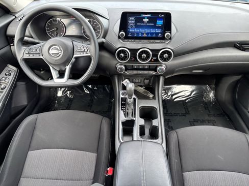 Certified 2025 Nissan Sentra SV image 12