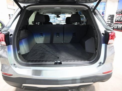 Used 2024 Chevrolet Equinox LT image 27