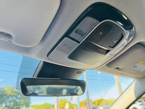 Used 2021 Hyundai Sonata SE w/ Cargo Package image 18