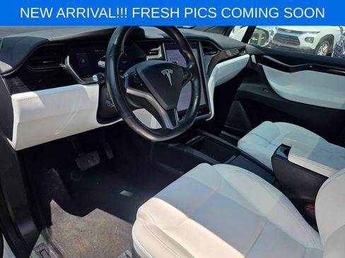 Used 2020 Tesla Model X Long Range AWD/4WD image 8