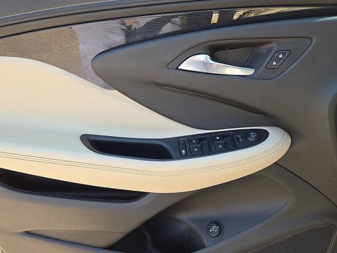 Used 2017 Buick Envision Preferred FWD image 19