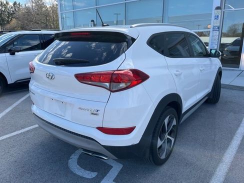 Used 2017 Hyundai Tucson Sport w/ Cargo Package AWD/4WD image 2