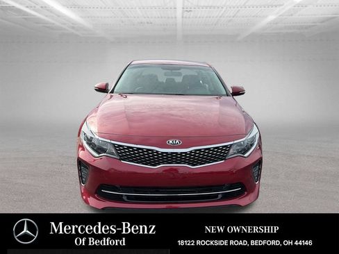 Used 2018 Kia Optima S FWD image 3