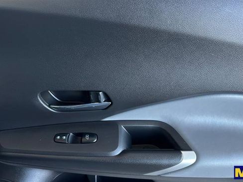 Used 2024 Nissan Kicks SR w/ SR Premium Package image 20