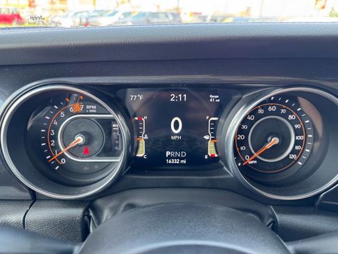 Used 2023 Jeep Wrangler Unlimited Rubicon 392 w/ Xtreme Recon 35" Tire Package image 25