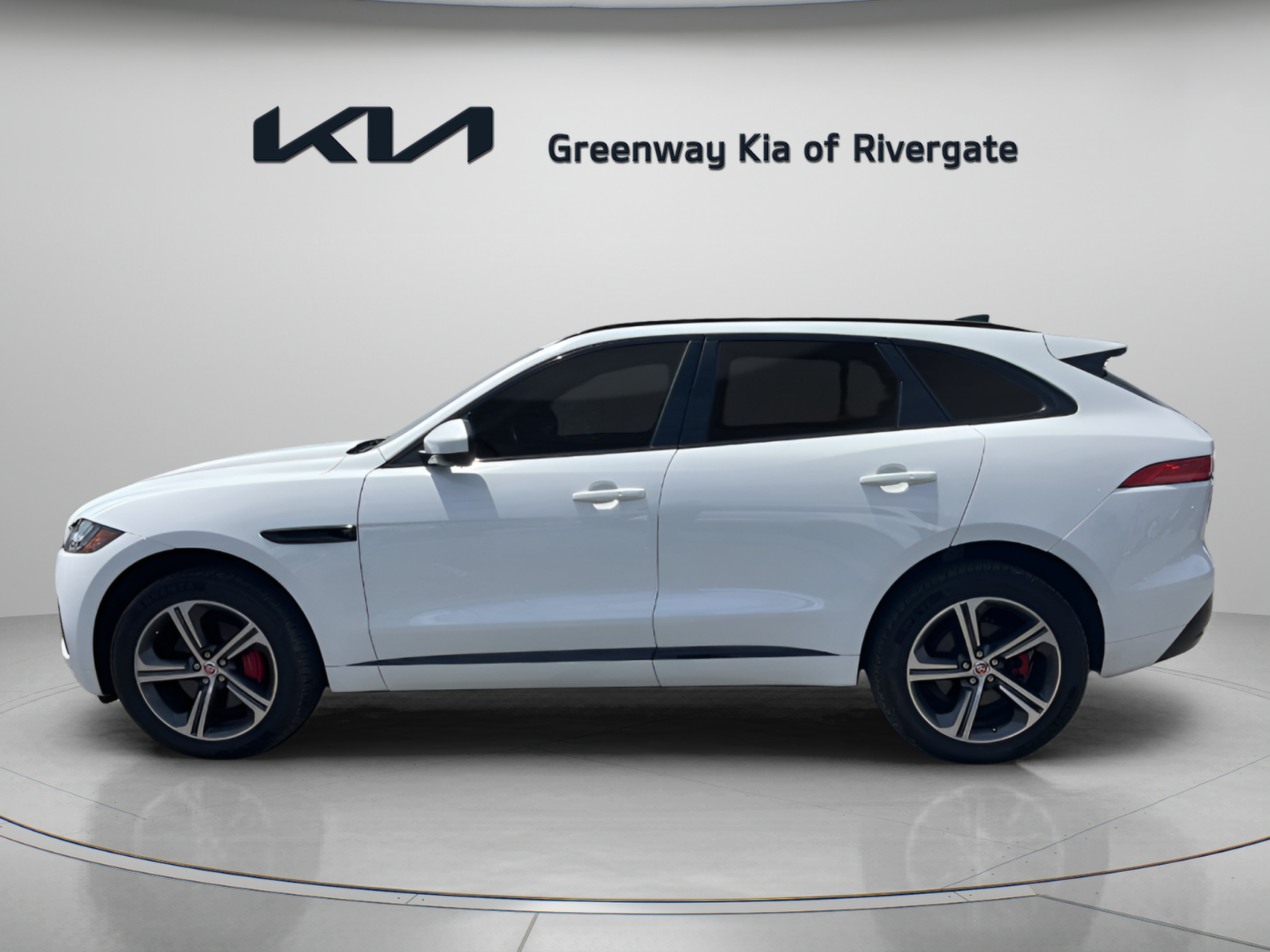 Used 2020 Jaguar F-PACE S AWD/4WD image 4