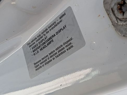 Used 2017 RAM 1500 Classic SLT RWD image 19