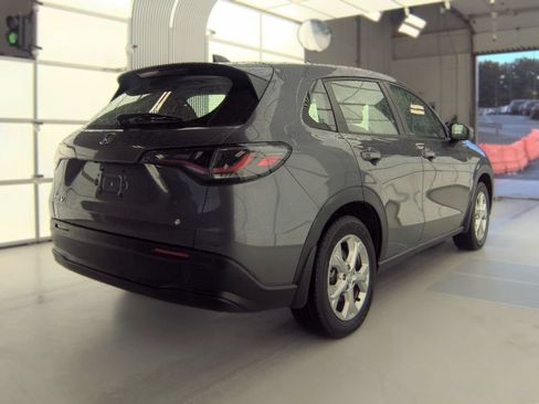Used 2024 Honda HR-V LX image 3