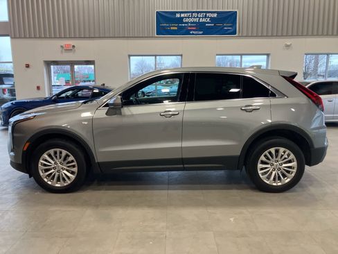 Used 2024 Cadillac XT4 Luxury image 8