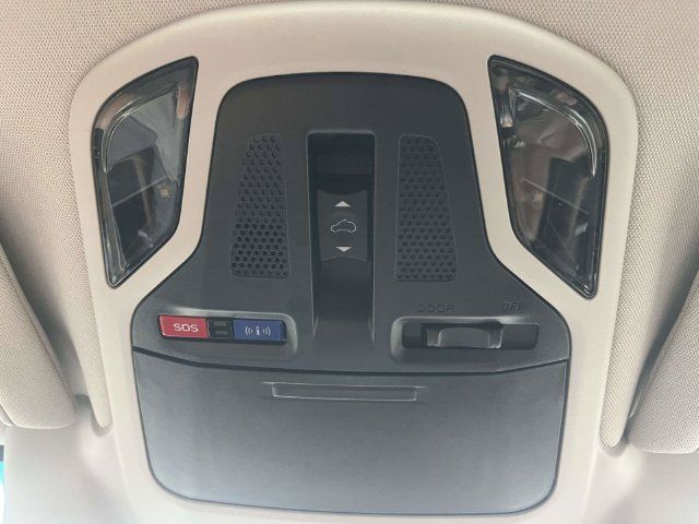 Used 2020 Subaru Outback Touring XT AWD/4WD image 33