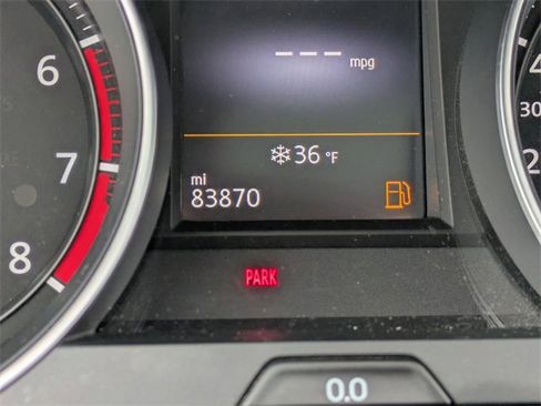 Used 2016 Volkswagen GTI SE w/ Lighting Package (SEL) image 17