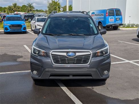 Used 2021 Subaru Forester Premium image 3
