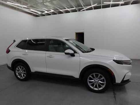 Used 2023 Honda CR-V EX-L image 4