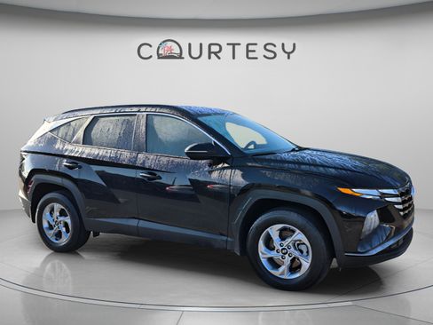 Certified 2023 Hyundai Tucson SEL AWD/4WD image 7