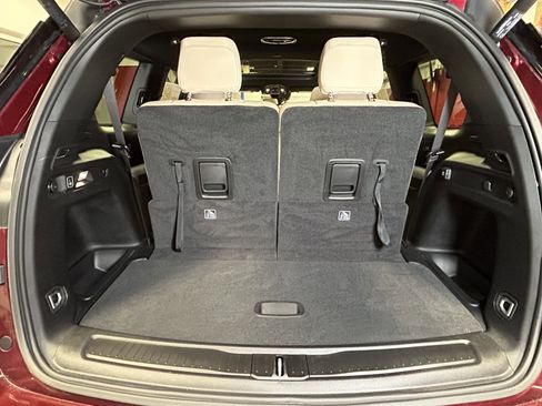 Used 2023 Jeep Grand Cherokee L Limited image 9