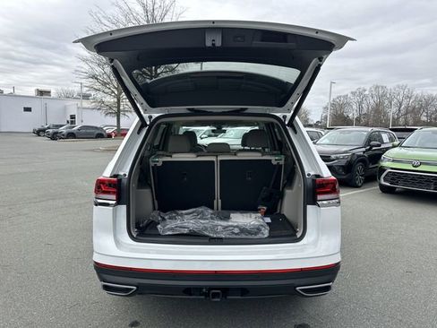 New 2026 Volkswagen Atlas SE image 33