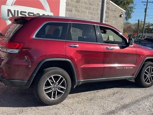 Used 2021 Jeep Grand Cherokee Limited image 4