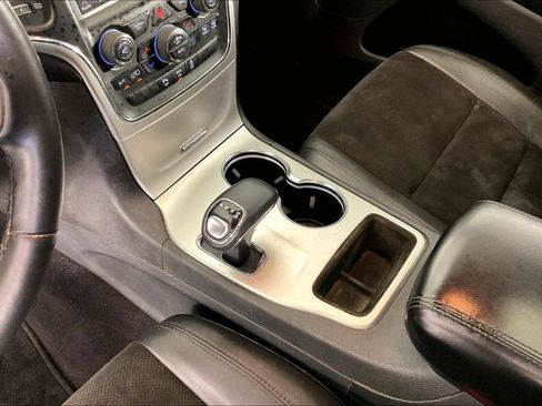 Used 2015 Jeep Grand Cherokee Altitude RWD image 17