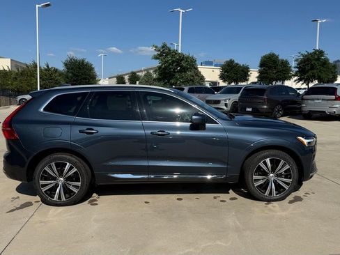 Certified 2023 Volvo XC60 B5 Plus w/ Protection Package Premier FWD image 4