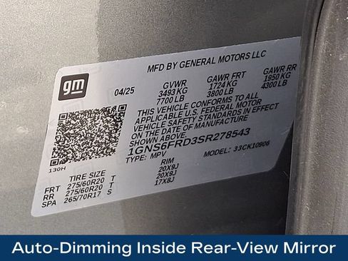 Used 2025 Chevrolet Suburban Premier AWD/4WD image 30