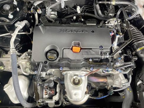 Used 2026 Honda HR-V EX-L image 30